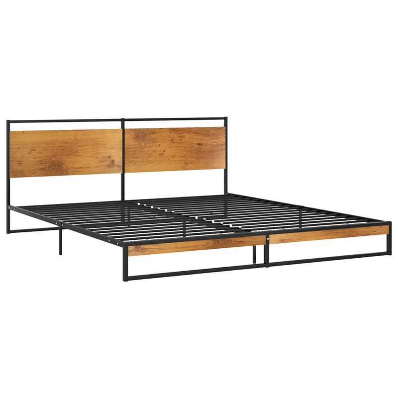 Foto van The living store metalen bedframe - zwart - 208 x 184 x 82.5 cm - massieve constructie - stevige lattenbodem - matras