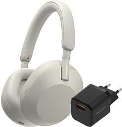 Foto van Sony wh-1000xm5 zilver + bluebuilt quick charge oplader met usb a poort 18w zwart