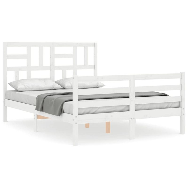 Foto van The living store bed grenenhout wit - 195.5 x 145.5 x 104 cm - multiplex lattenbodem