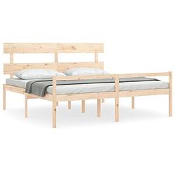 Foto van The living store massief grenenhouten bedframe - 205.5 x 185.5 x 81 cm - multiplex lattenbodem