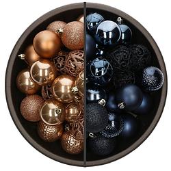 Foto van 74x stuks kunststof kerstballen mix van donkerblauw en camel bruin 6 cm - kerstbal