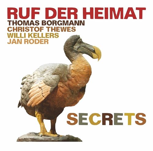 Foto van Secrets - cd (4250317420510)