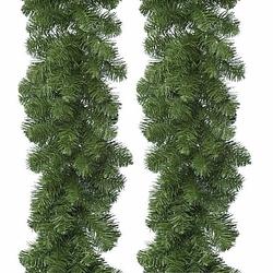 Foto van 2x groene imperial pine dennen guirlande 270 cm - dennenslingers kerstversiering