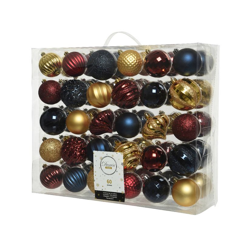 Foto van 60x stuks kunststof kerstballen goud/donkerblauw/donkerrood mix 6 en 7 cm - kerstbal