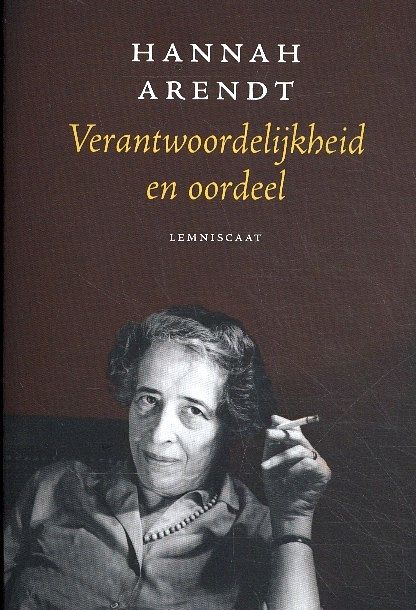 Foto van Verantwoordelijkheid en oordeel - hannah arendt - paperback (9789047712411)