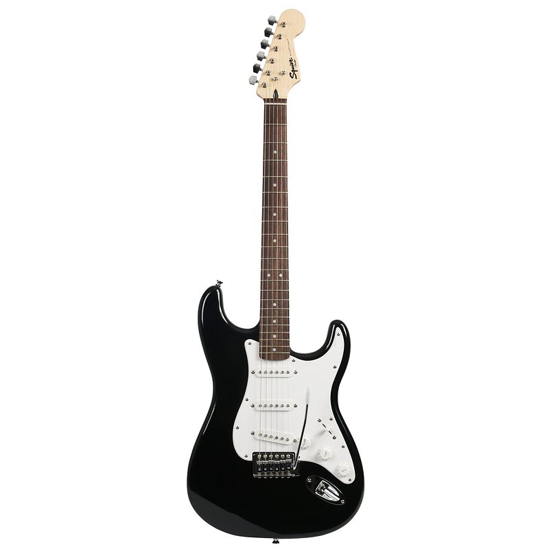 Foto van Squier bullet strat black met tremolo