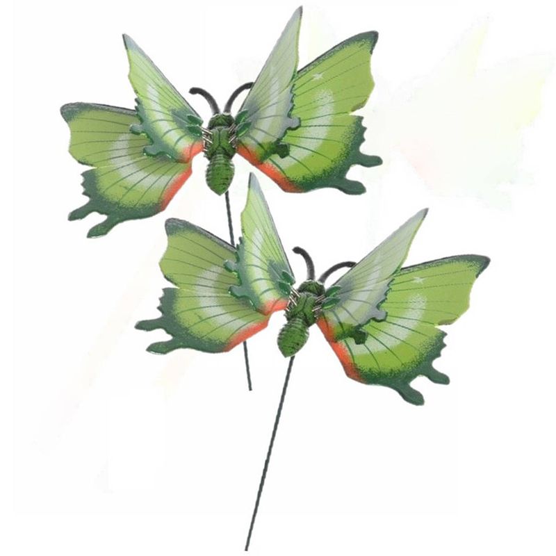 Foto van Set van 2x stuks metalen vlinder groen 11 x 70 cm op steker - tuinbeelden