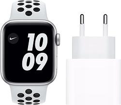 Foto van Apple watch nike se 44mm zilver aluminium witte sportband + usb c oplader 20w