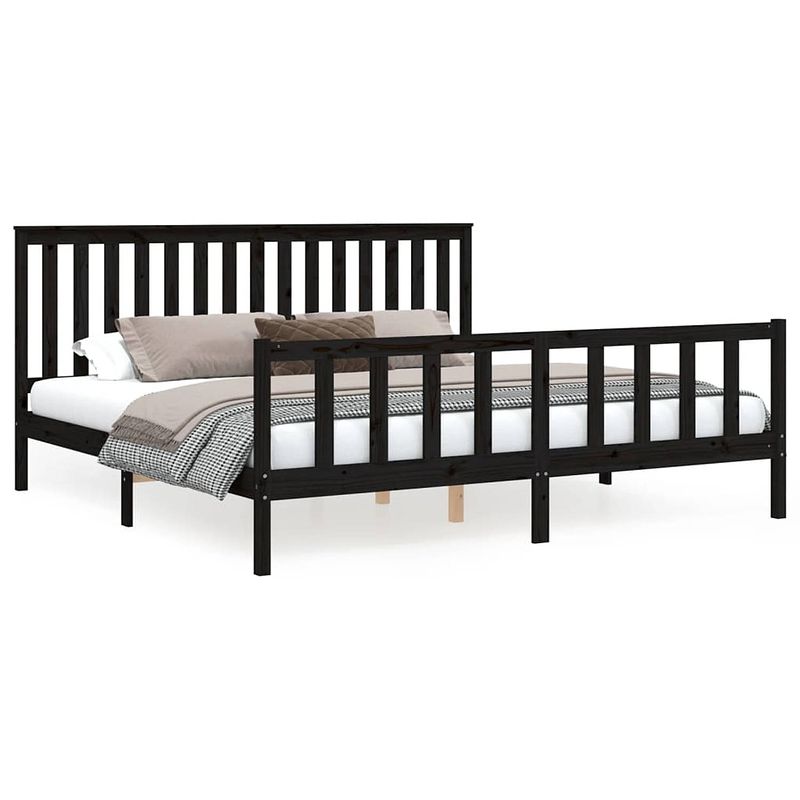 Foto van The living store klassiek houten bedframe - 205.5x206x101 cm - massief grenenhout