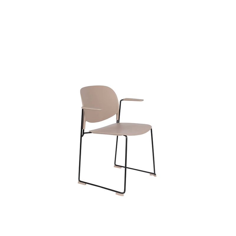 Foto van Anli style armchair stacks liver