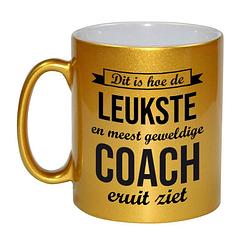 Foto van Gouden leukste en meest geweldige coach cadeau koffiemok / theebeker 330 ml - feest mokken