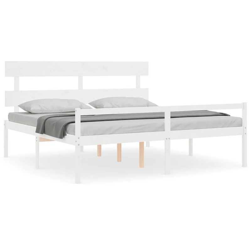 Foto van The living store massief grenenhouten bedframe - 205.5 x 205.5 x 81 cm - wit