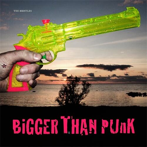 Foto van Bigger than punk - lp (7350010772217)