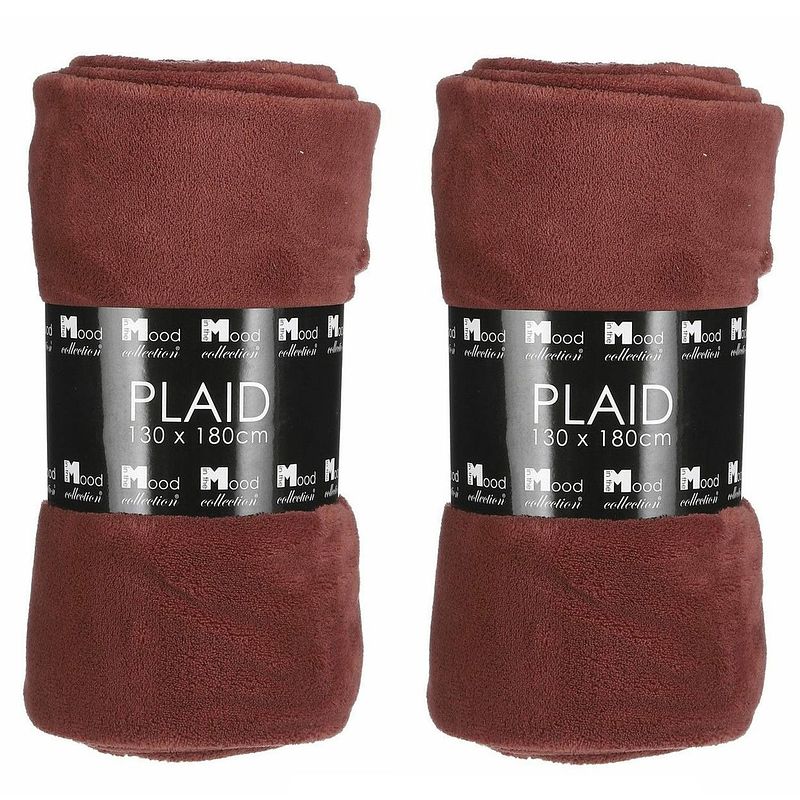 Foto van 2x stuks fleece dekens/fleeceplaids bruin 130 x 180 cm polyester - plaids