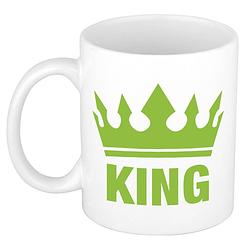 Foto van Cadeau king mok/ beker wit met groene bedrukking 300 ml - feest mokken