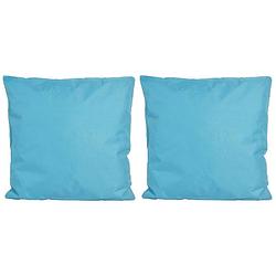 Foto van Set van 2x stuks bank/sier kussens voor binnen en buiten in de kleur lichtblauw 45 x 45 cm tuinkusse - sierkussens