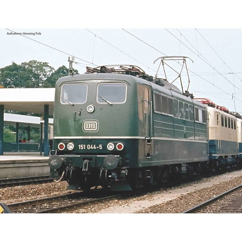 Foto van Piko h0 51314 h0 elektrische locomotief br 151 van de db