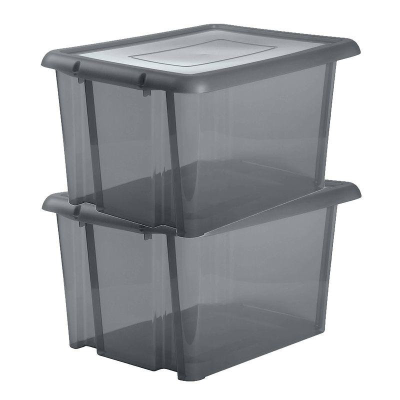 Foto van 2x stuks kunststof opbergboxen/opbergdozen grijs transparant l65 x b50 x h36 cm stapelbaar - opbergbox