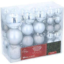 Foto van Christmas gifst kerstballen set zilver - 46 stuks kunststof kerstballen - kerstversiering
