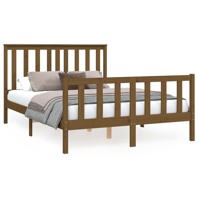 Foto van The living store houten bedframe - massief grenenhout - 205.5 x 126 x 101 cm - honingbruin