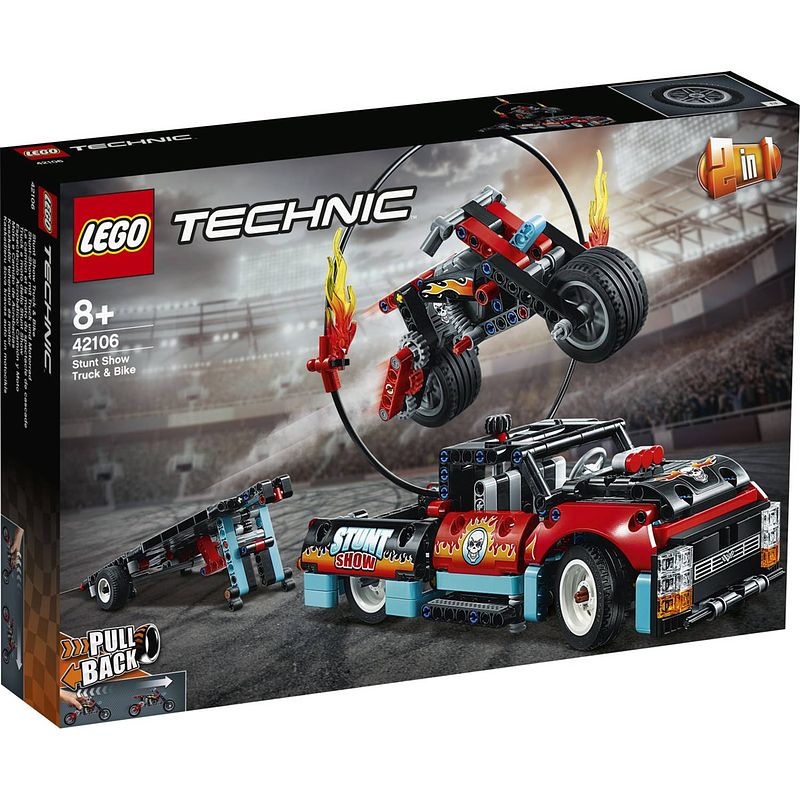 Foto van Lego technic truck motor stuntshow 42106