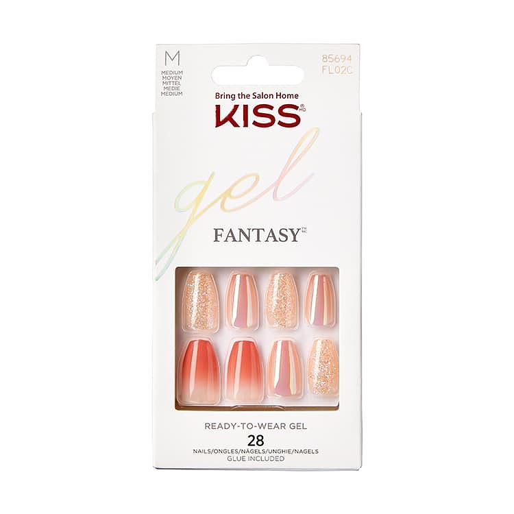 Foto van Kiss glam fantasy nails - problem solved