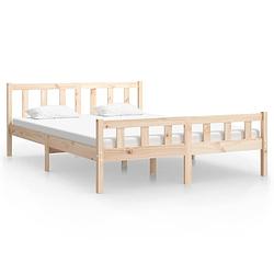 Foto van The living store bedframe - grenenhout - 205.5 x 125.5 x 69.5 cm - geschikt voor 120 x 200 cm matras