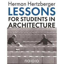 Foto van Lessons for students in architecture