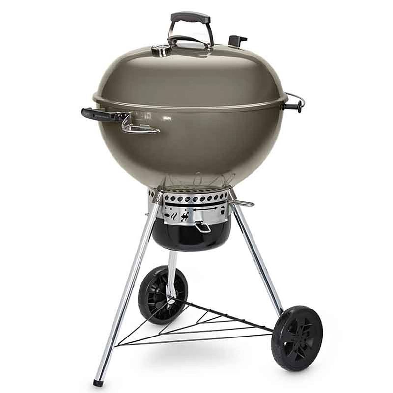 Foto van Weber houtskoolbarbecue master-touch gbs - c-5750 - smoke grey - ø57cm