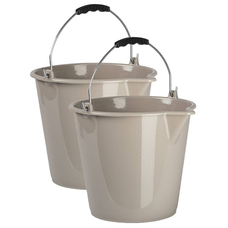 Foto van 2x stuks huishoud schoonmaak emmers kunststof taupe 9 liter inhoud 30 x 26 cm - emmers