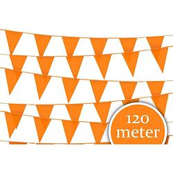 Foto van Oranje versiering 12 stuks vlaggenlijn 10 meter oranje vlaggetjes