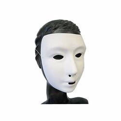 Foto van 6 witte grimeer maskers met kalklaag - verkleedmaskers