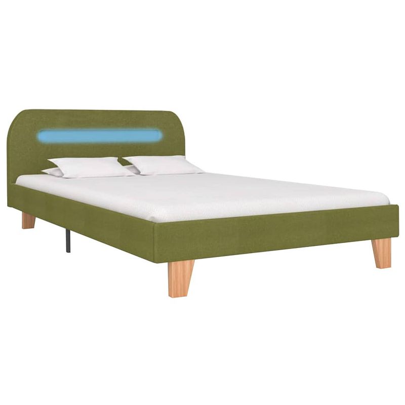 Foto van The living store bedframe - groen - 208 x 125 x 80 cm - 120 x 200 cm - led-strip