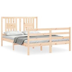 Foto van The living store massief grenenhouten bedframe - functioneel - bed - 205.5 x 125.5 x 100 cm - onbehandeld