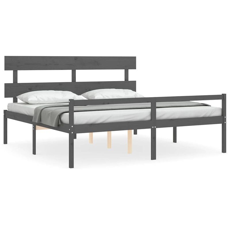 Foto van The living store bedframe - massief grenenhout - grijs - 205.5 x 205.5 x 81 cm - multiplex lattenbodem