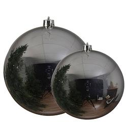 Foto van Grote kerstballen 2x stuks zilver 14 en 20 cm kunststof - kerstbal