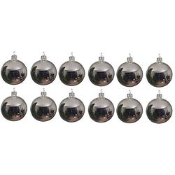 Foto van 12x glazen kerstballen glans zilver 10 cm kerstboom versiering/decoratie - kerstbal