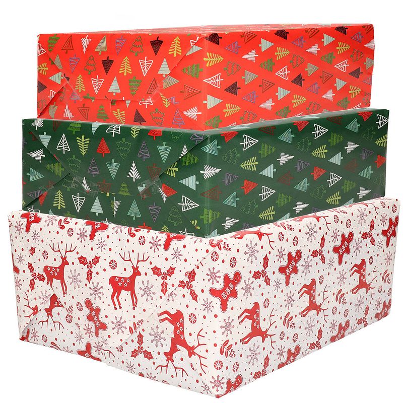 Foto van Bellatio decorations - 6x luxe kerst cadeaupapier rollen in 3-stijlen - cadeaupapier