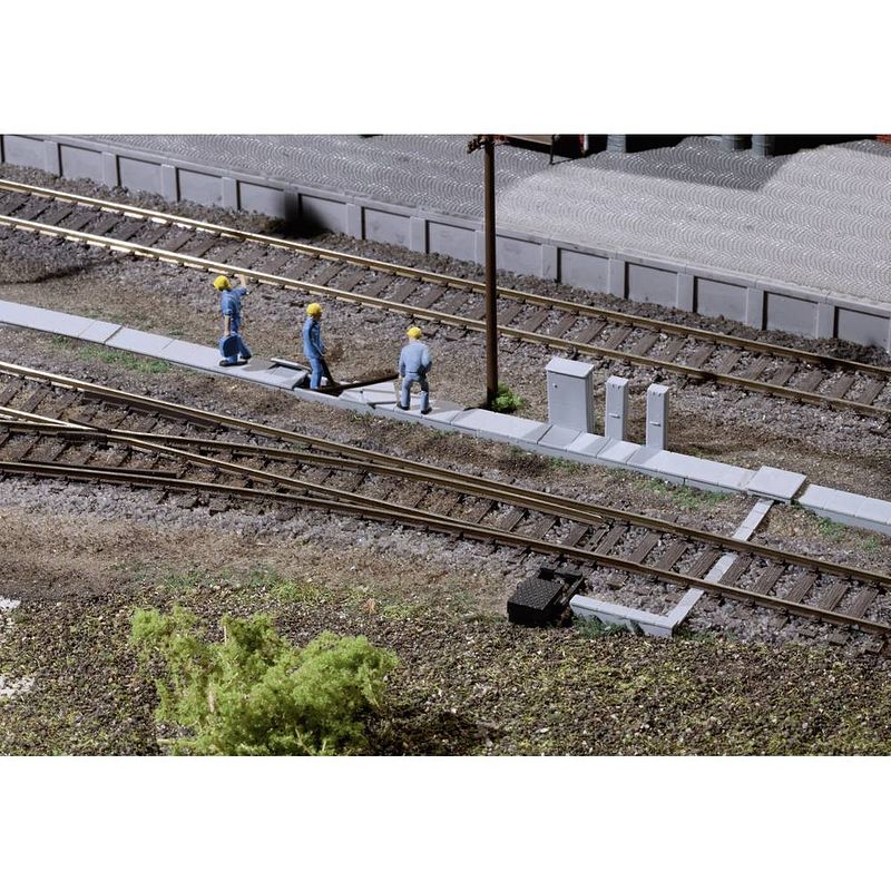 Foto van Auhagen 41620 h0 kabelgoten en 5 schakelkasten bouwpakket