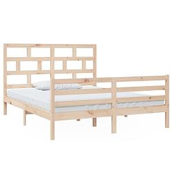 Foto van The living store houten bedframe - 160x200 cm - massief grenenhout - rustiek