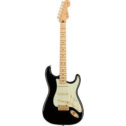 Foto van Fender player stratocaster mn black limited edition gold hardware elektrische gitaar