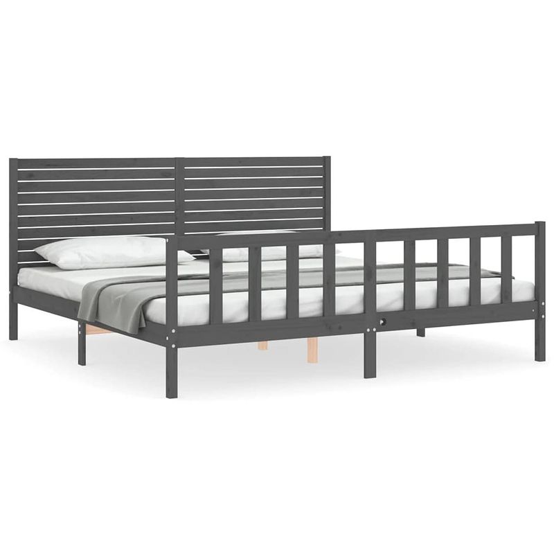 Foto van The living store bed frame - massief grenenhout - grijs - 205.5 x 205.5 x 100 cm - multiplex lattenbodem - montage