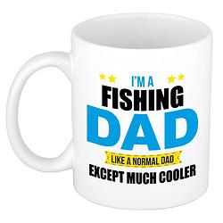 Foto van Fishing dad mok / beker wit 300 ml - cadeau mokken - papa/ vaderdag - feest mokken