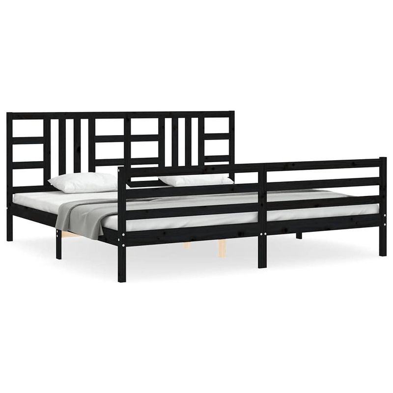 Foto van The living store bedframe massief grenenhout - zwart - 205.5 x 205.5 x 100 cm - multiplex lattenbodem