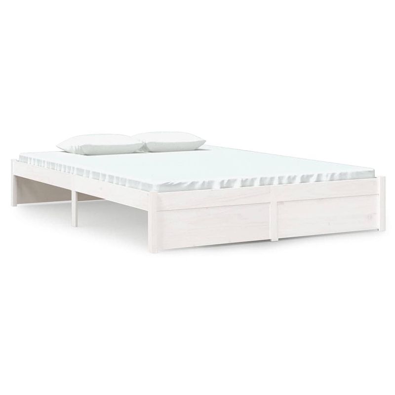 Foto van The living store massief grenenhouten bedframe - wit - 195.5 x 140.5 x 31 cm - multiplex lattenbodem