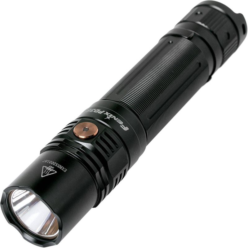 Foto van Fenix pd36r zaklamp fepd36r oplaadbare every day carry edc zaklamp, 1600 lumen, aluminium