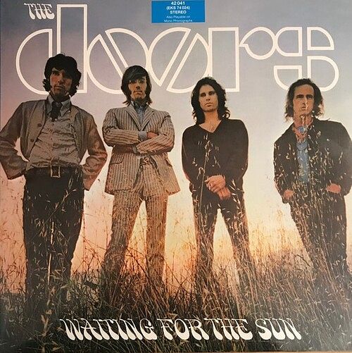 Foto van Waiting for the sun - lp (0075596066112)