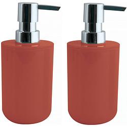 Foto van Msv zeeppompje/dispenser porto - 2x - ps kunststof - terracotta/zilver - 7 x 16 cm - 260 ml - zeeppompjes