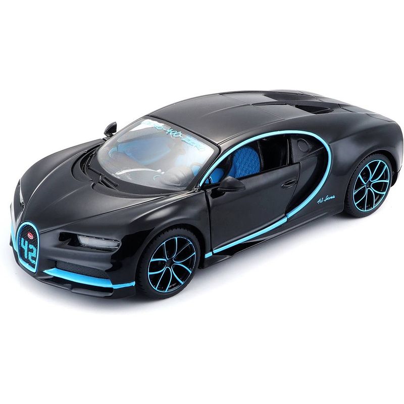 Foto van Maisto auto bugatti chiron 1:24 zwart/blauw