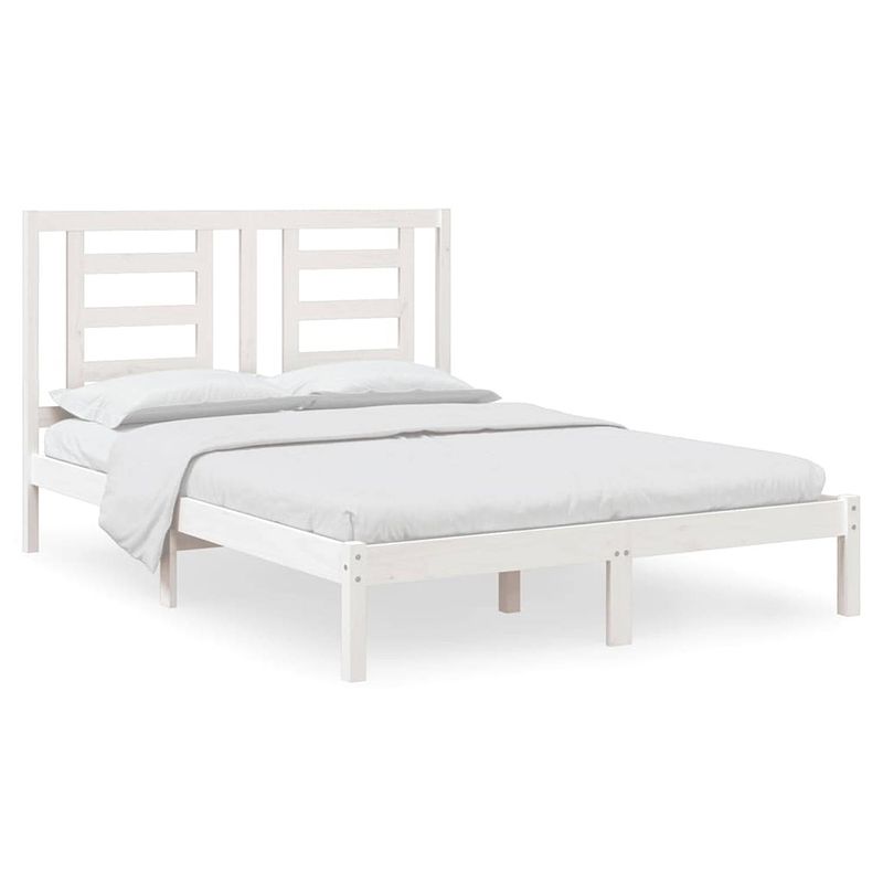 Foto van The living store houten bedframe - wit - 195.5 x 140.5 x 31 cm - massief grenenhout